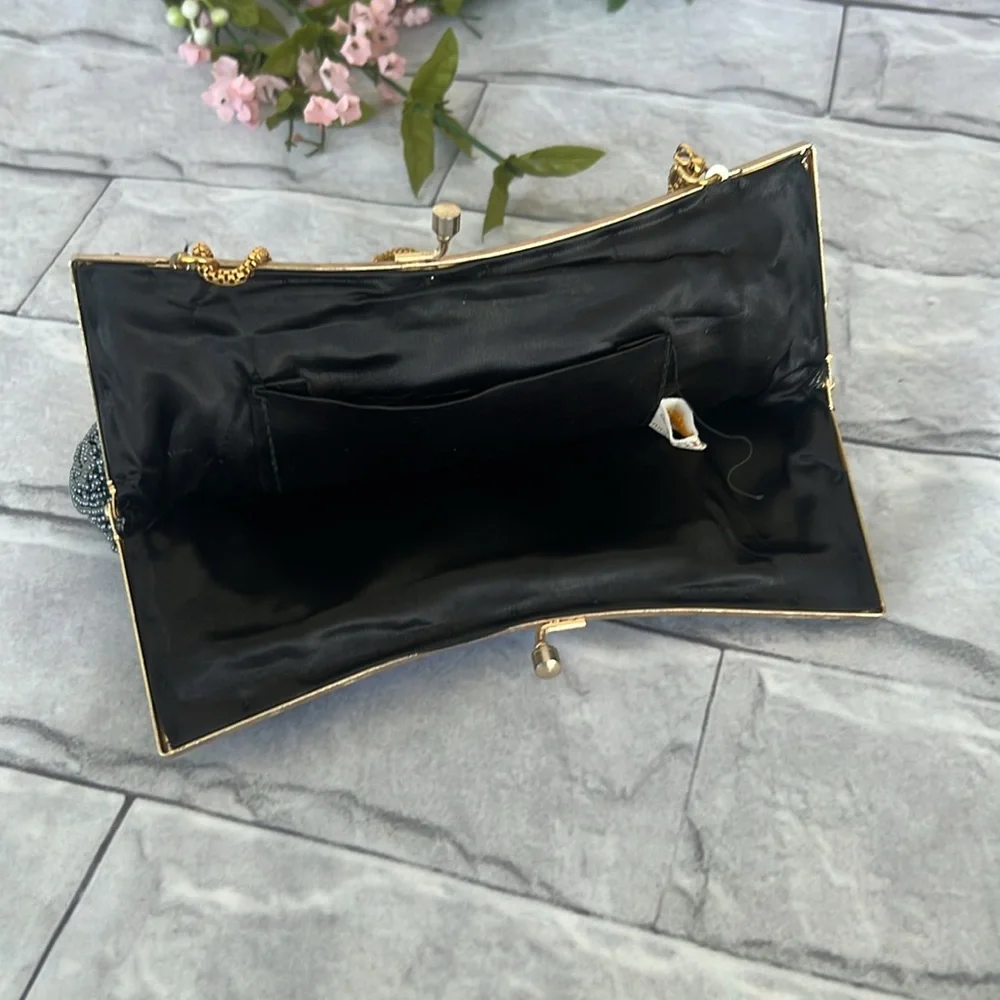 VINTAGE WALBORG hand beaded mini bag